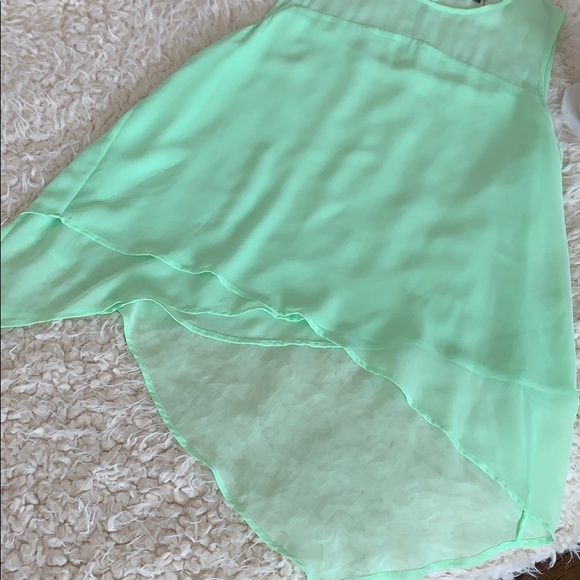 Vince Camuto Multi Layered Tank Top - Picture 3 of 9